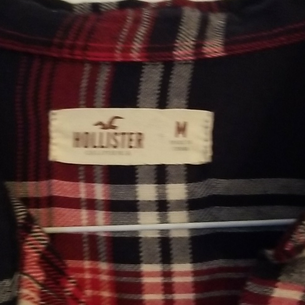 Clothes - Picture 3 of 4